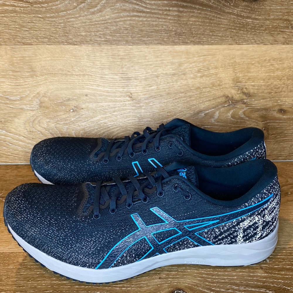 ASICS Gel-DS trainer 26 Size 11.5